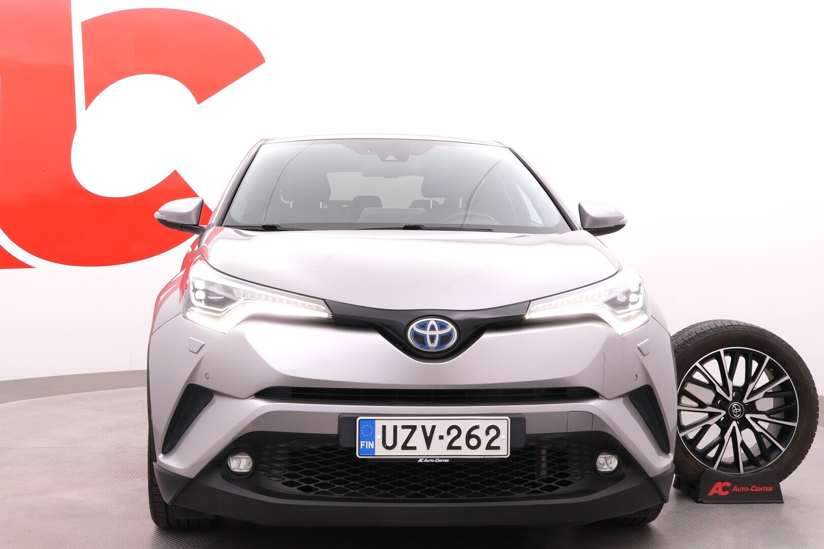 TOYOTA C-HR 2017