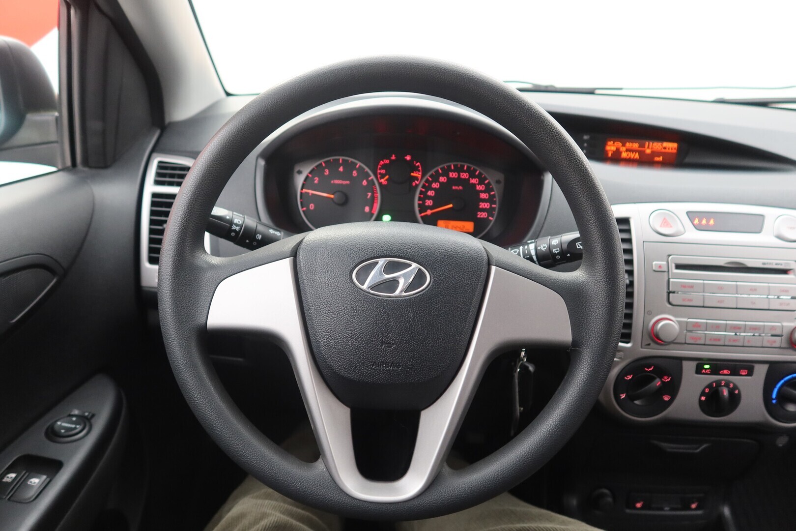 HYUNDAI i20 2010