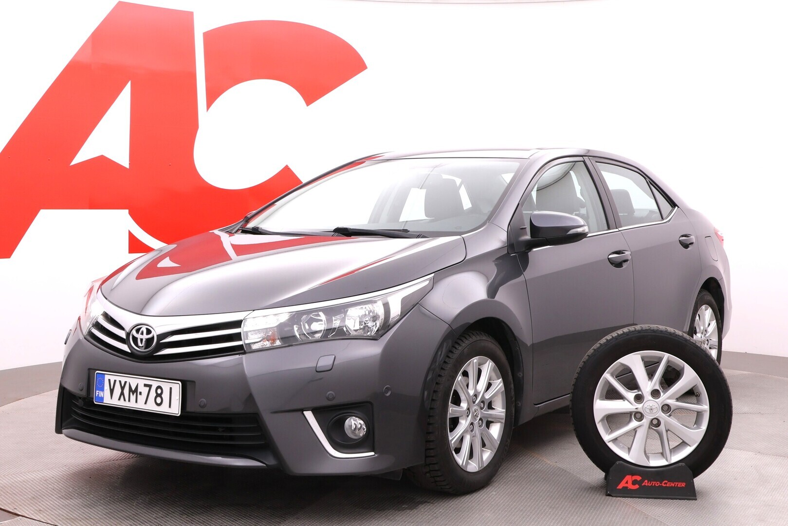 TOYOTA Corolla 2014