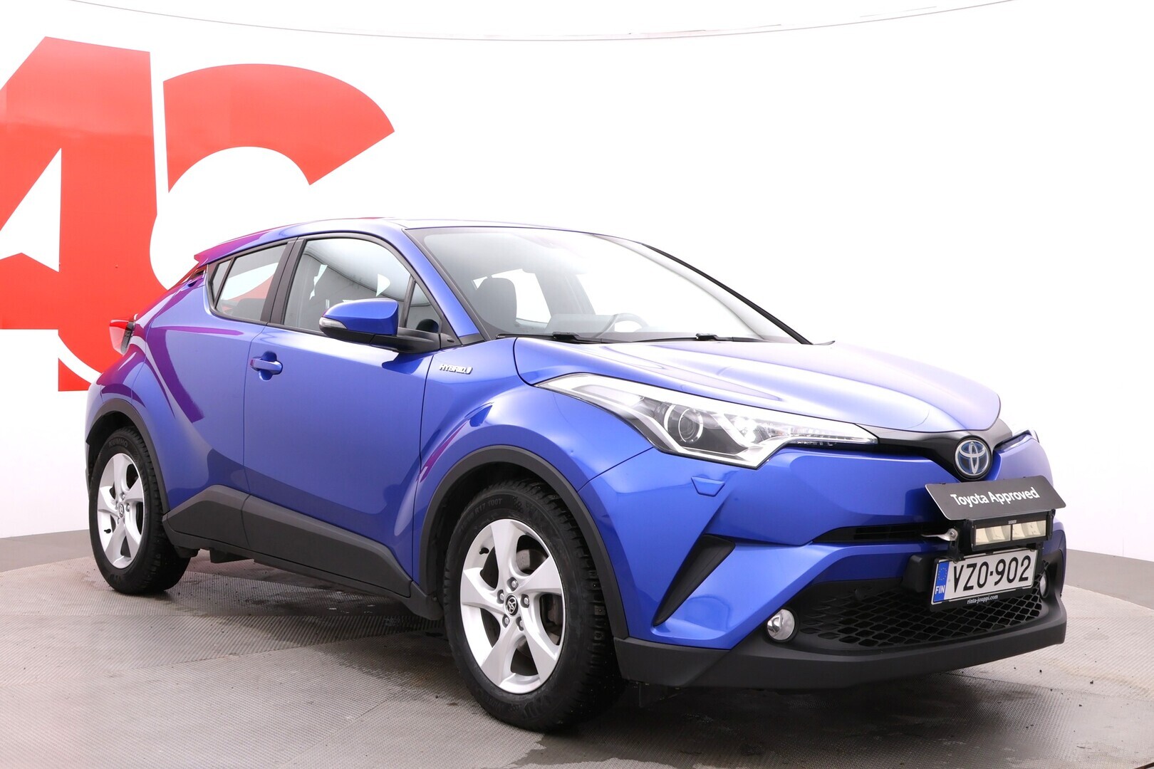 TOYOTA C-HR 2018