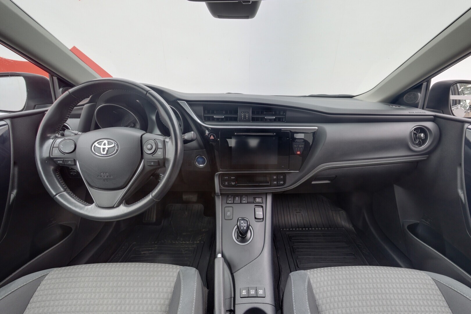 TOYOTA Auris 2018