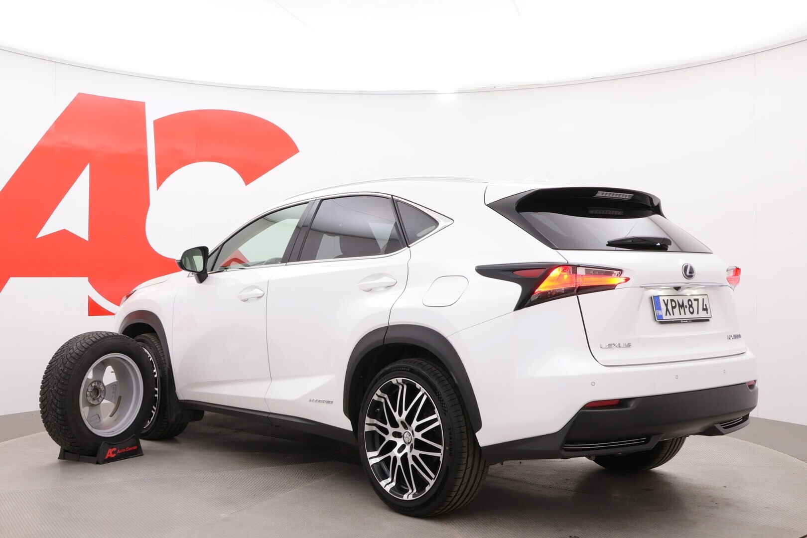 LEXUS NX 2016