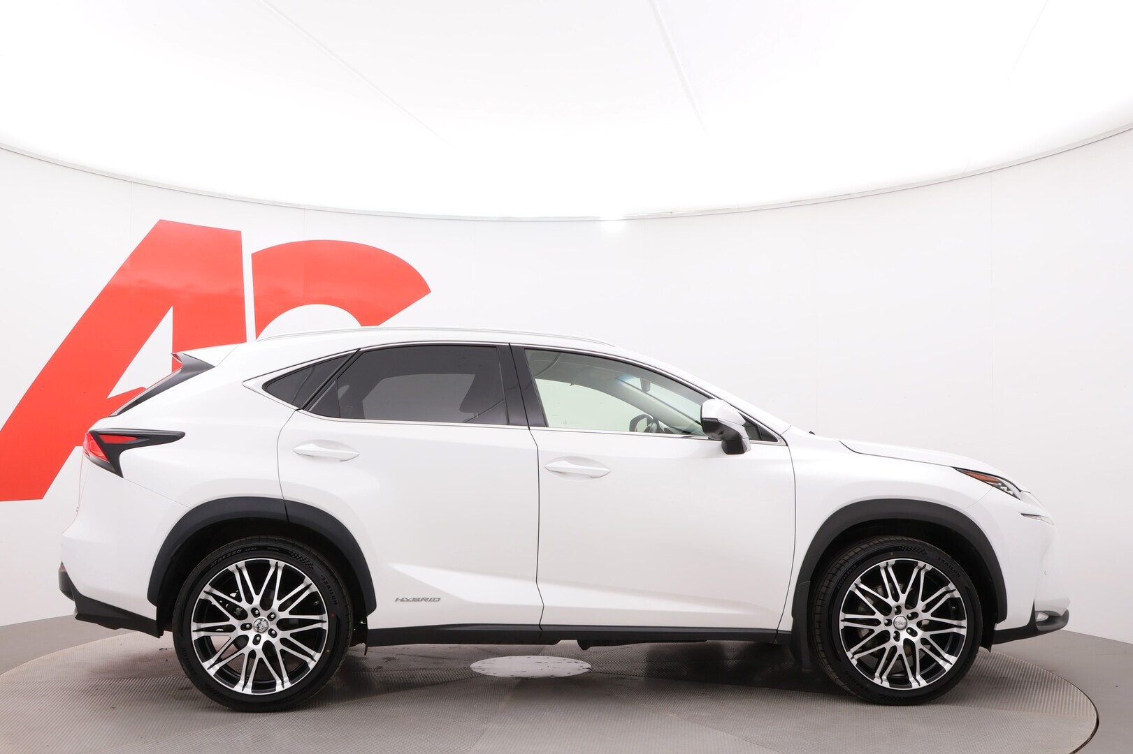 LEXUS NX 2016