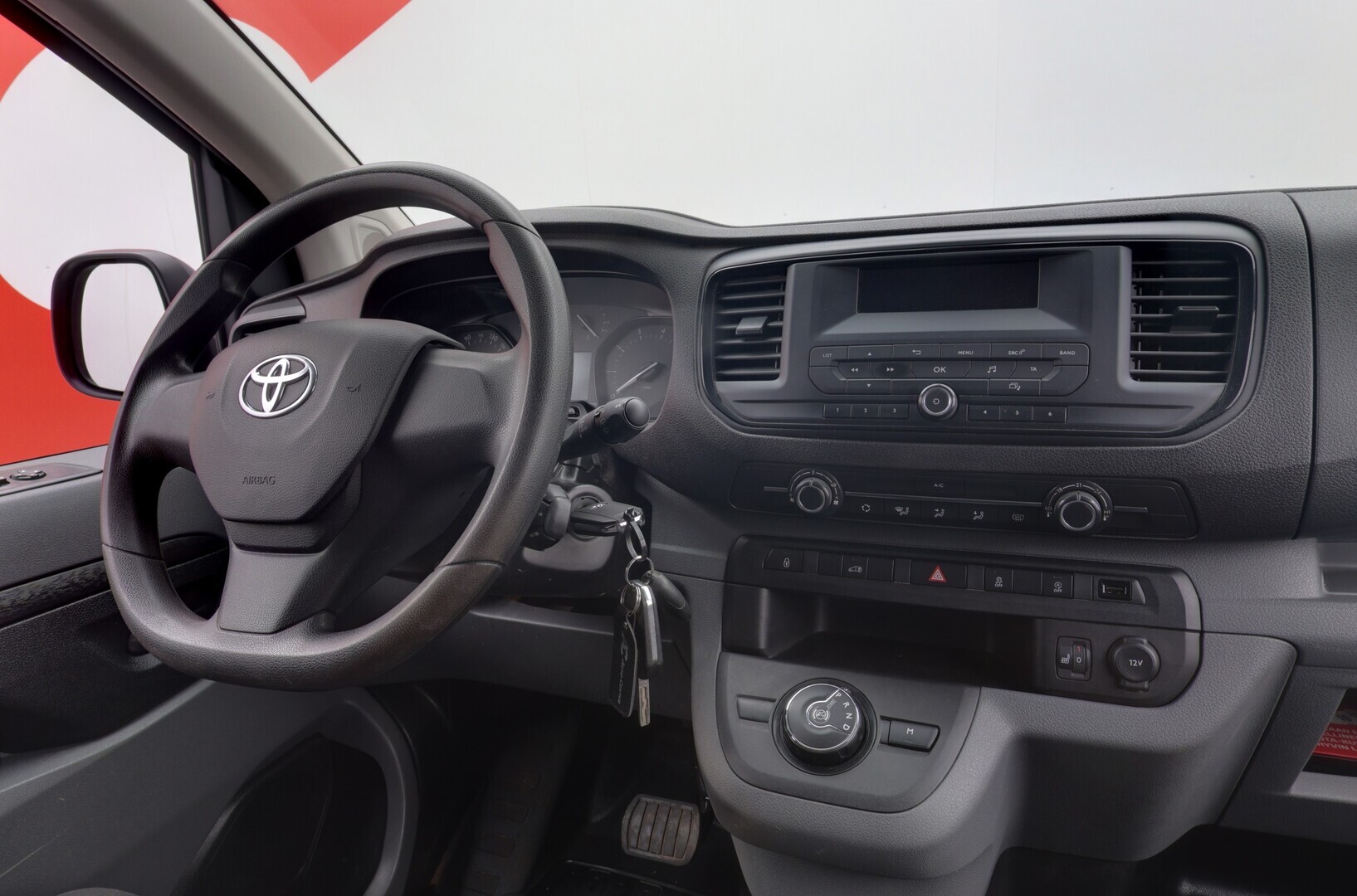 TOYOTA Proace 2022