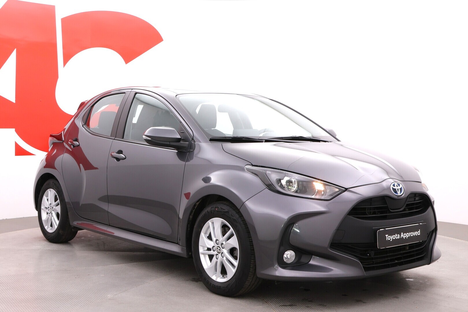 TOYOTA Yaris 2022