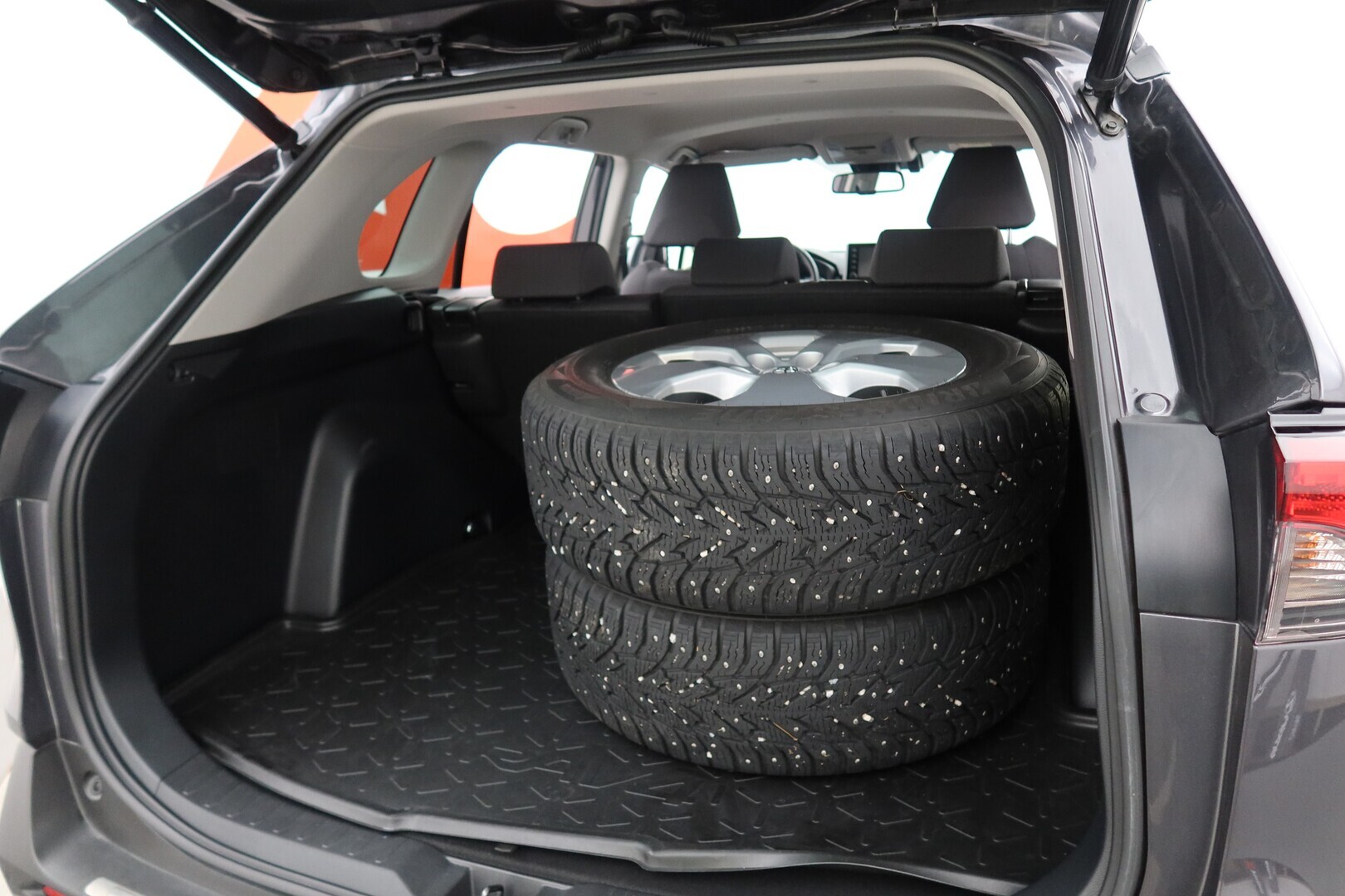 TOYOTA RAV4 2022