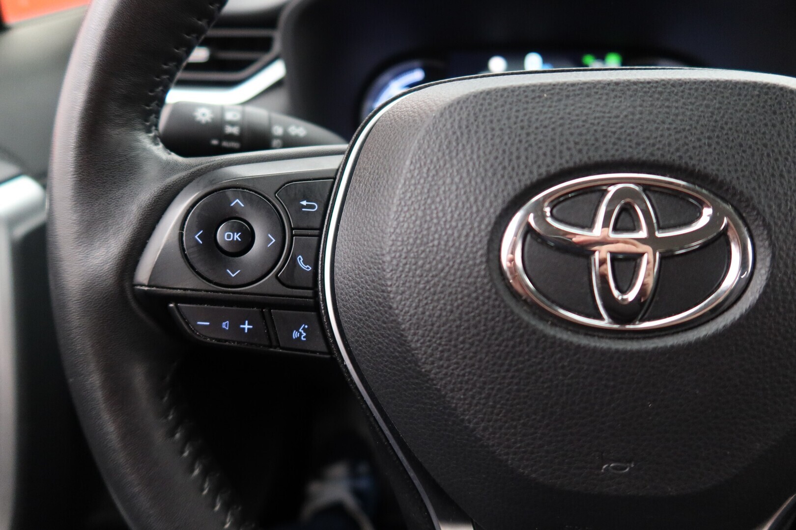 TOYOTA RAV4 2022