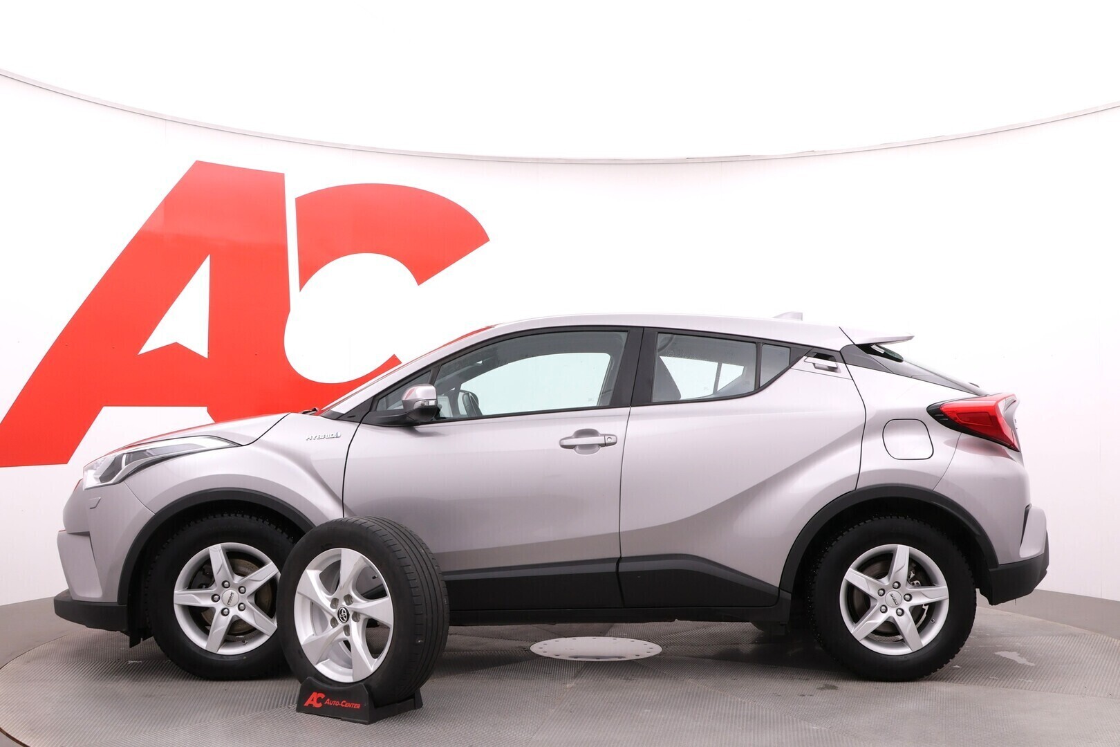 TOYOTA C-HR 2019