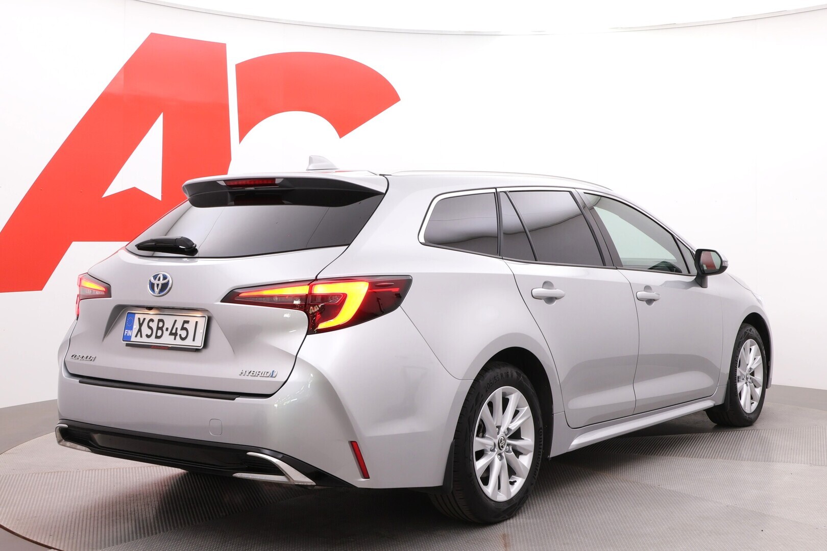 TOYOTA Corolla 2023