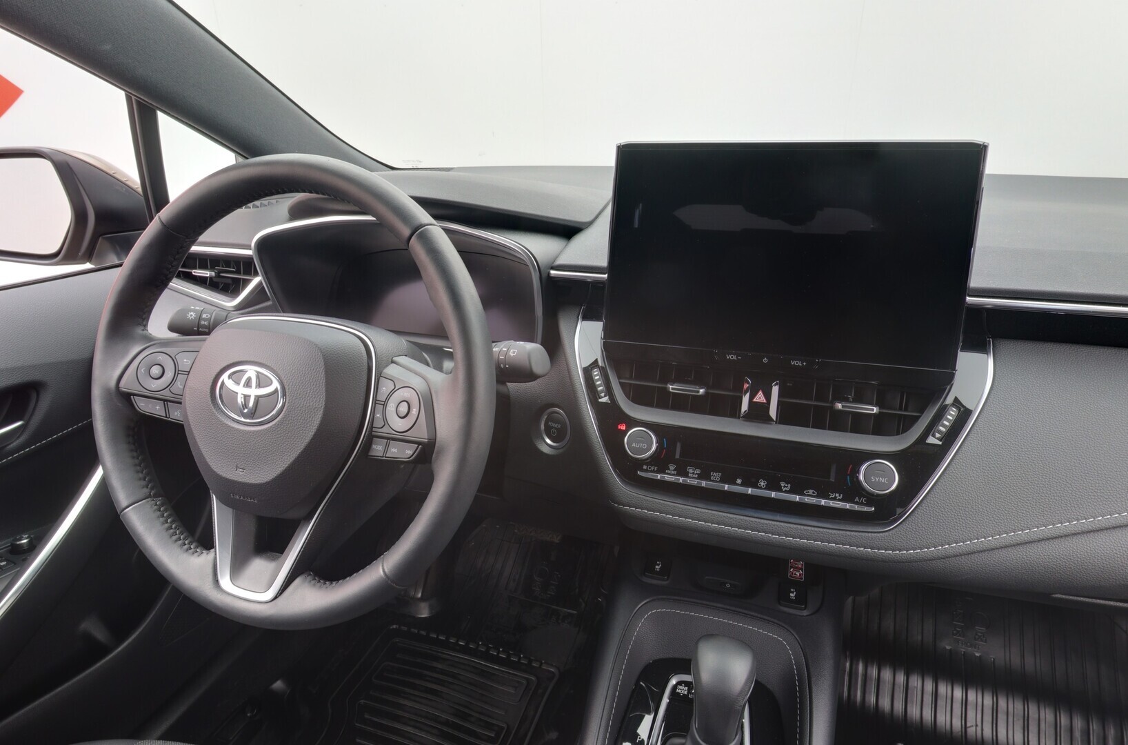TOYOTA Corolla 2024