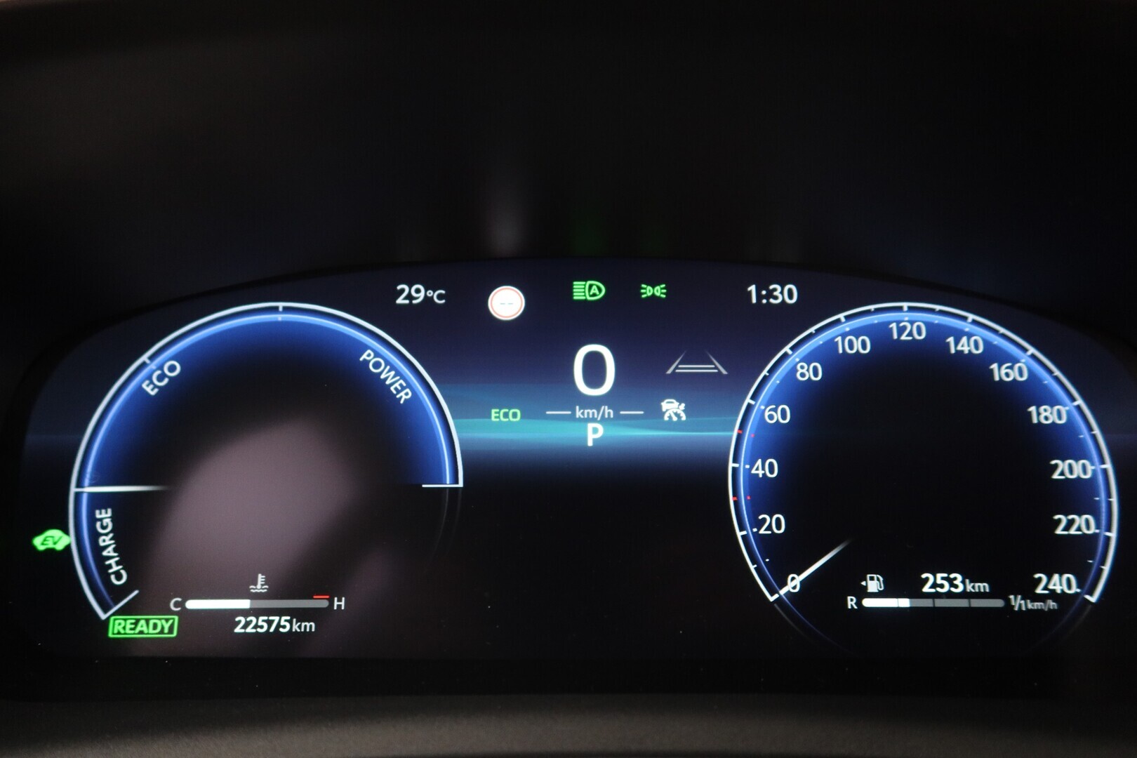 TOYOTA Corolla 2024