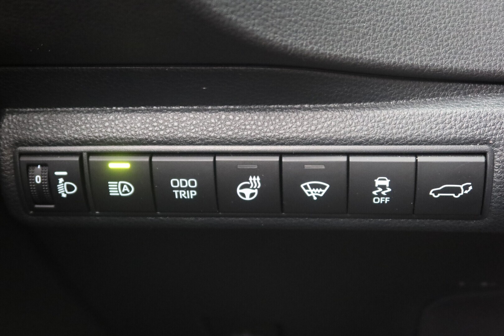 TOYOTA Corolla 2024