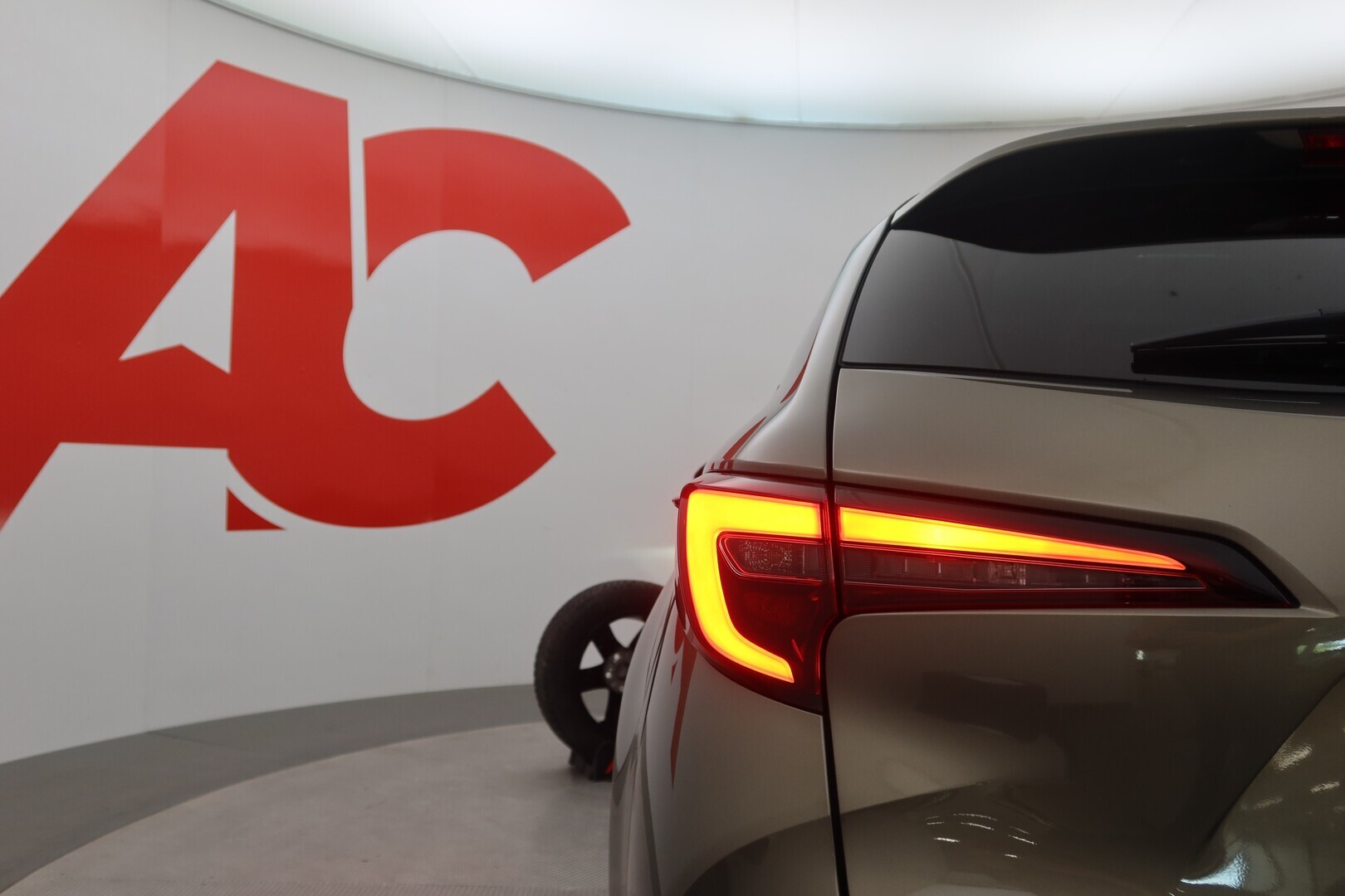 TOYOTA Corolla 2024