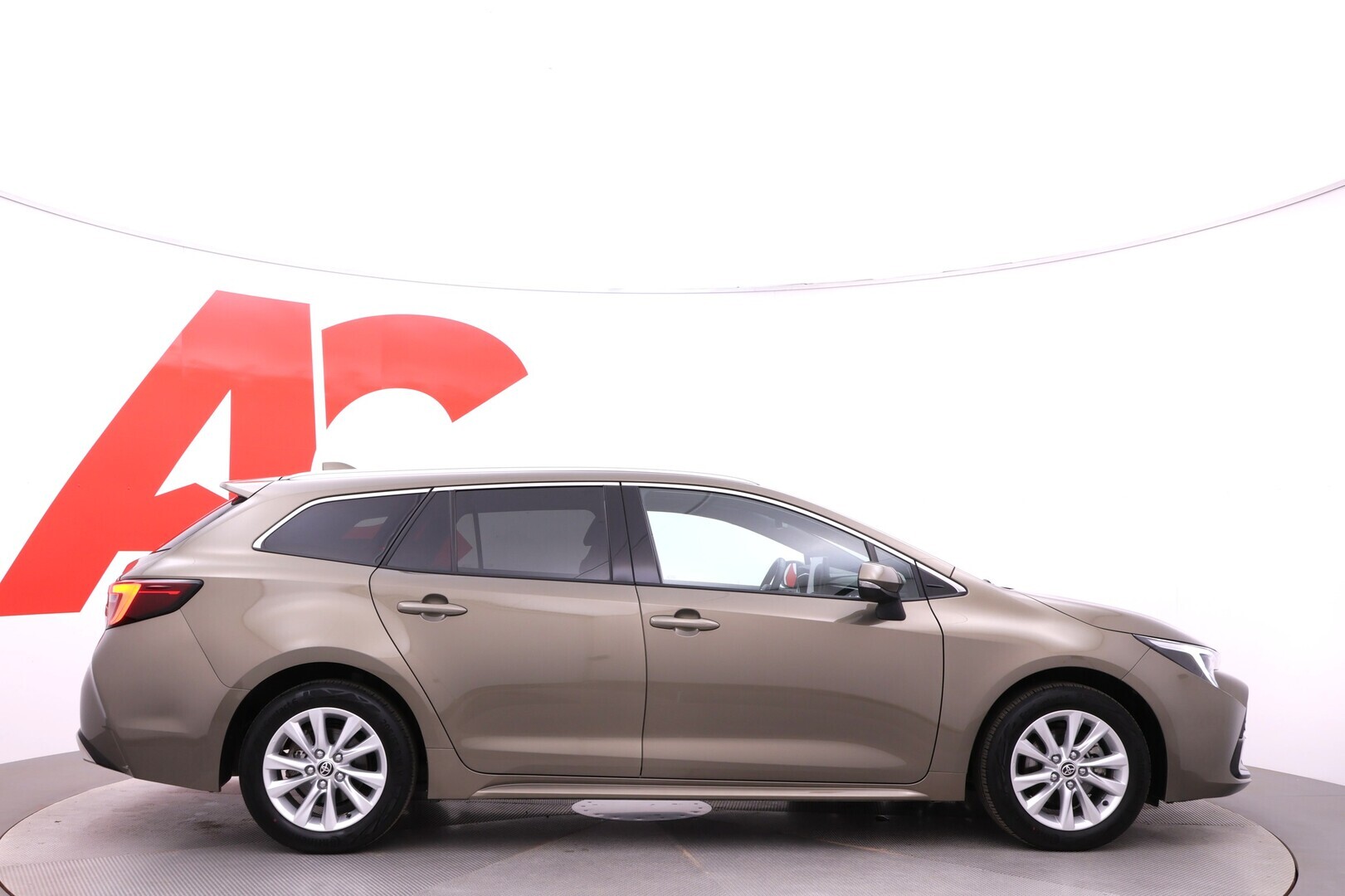 TOYOTA Corolla 2024