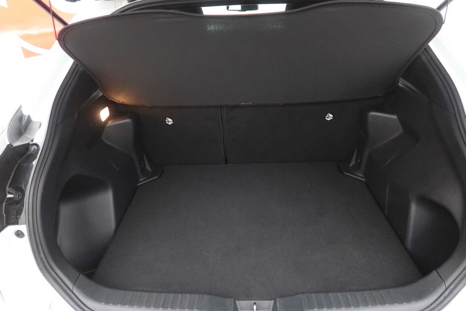 TOYOTA Yaris Cross 2024