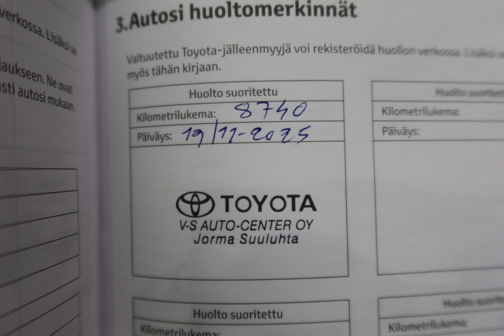 TOYOTA Yaris Cross 2024