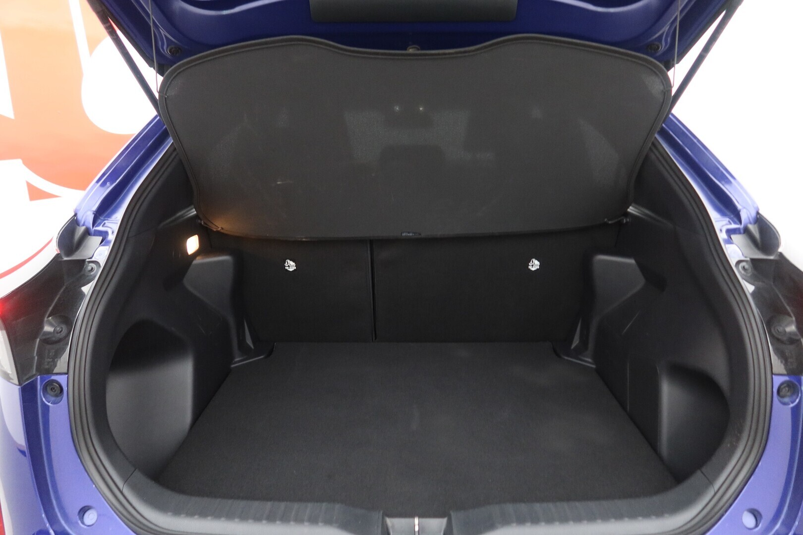 TOYOTA Yaris Cross 2025