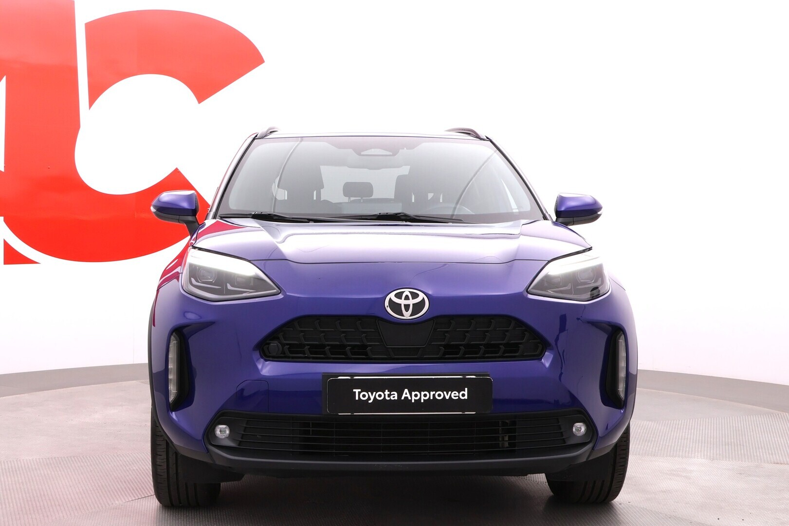 TOYOTA Yaris Cross 2025