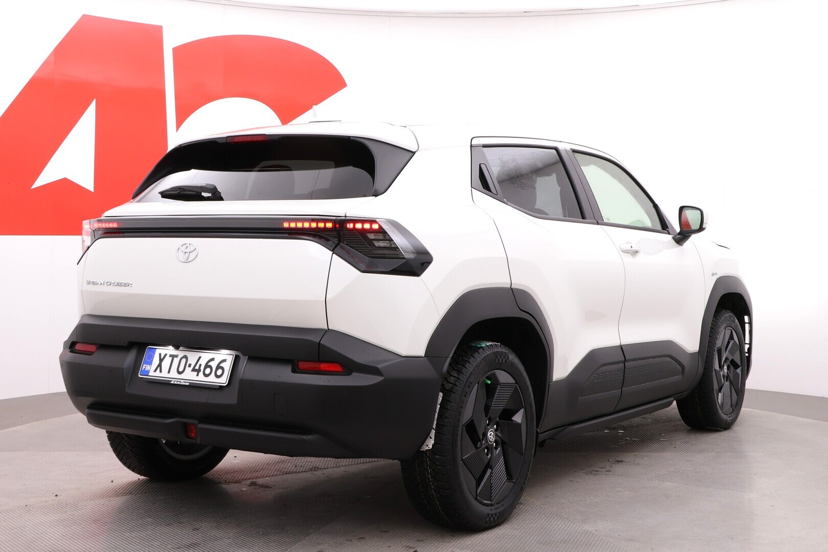 TOYOTA Urban Cruiser 2026
