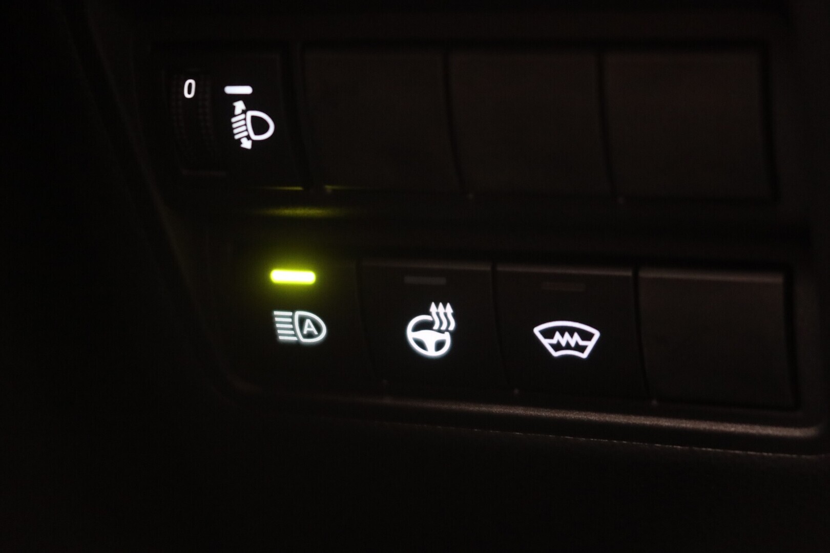 TOYOTA Yaris Cross 2025