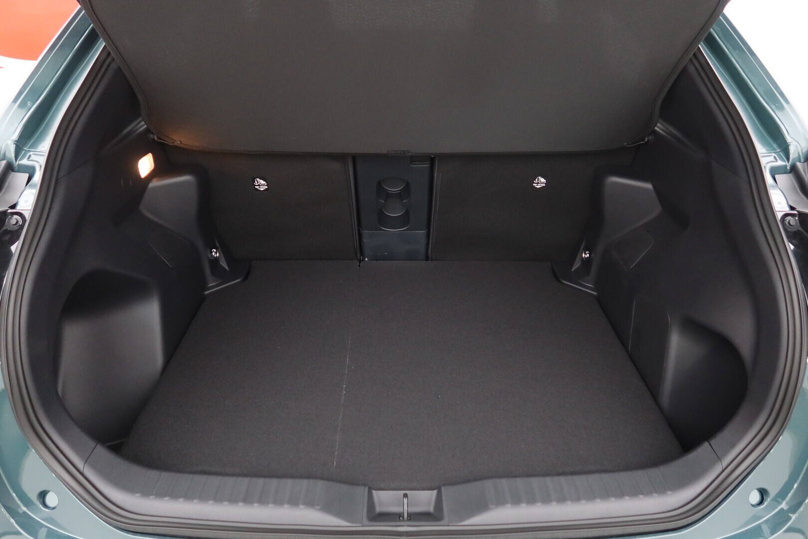 TOYOTA Yaris Cross 2025