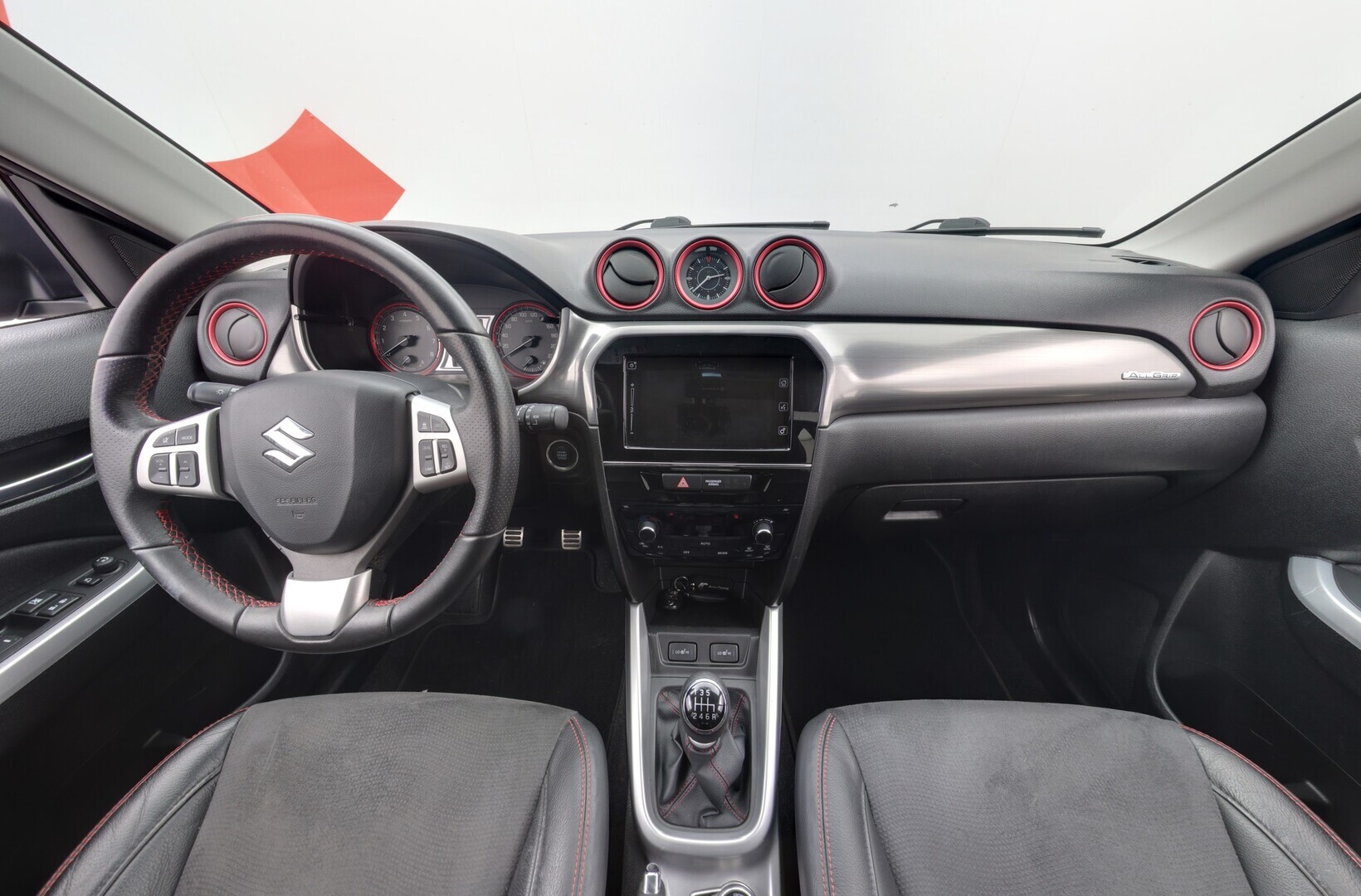 SUZUKI Vitara 2016