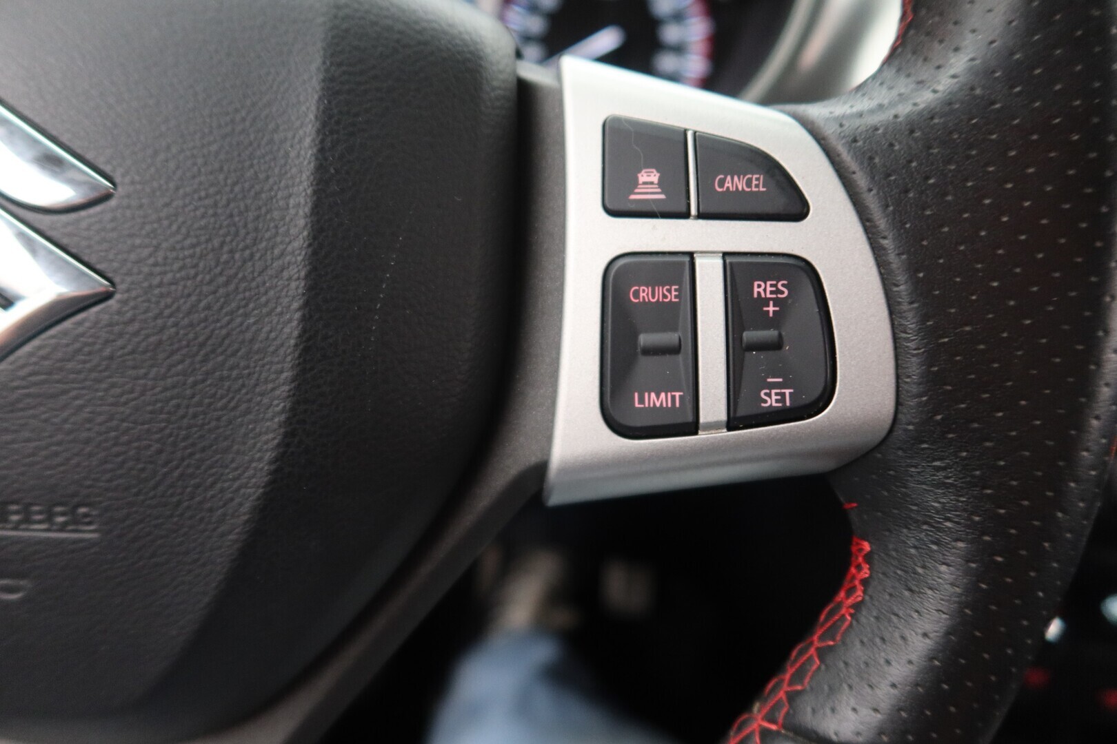 SUZUKI Vitara 2016