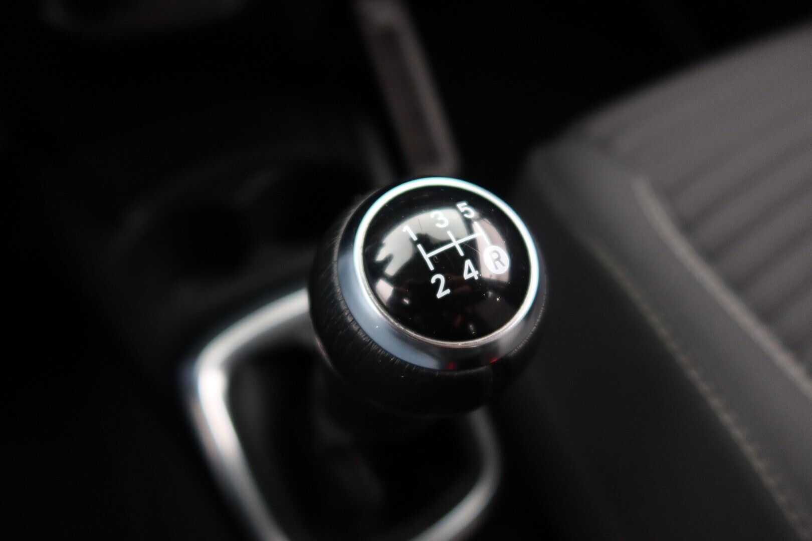 TOYOTA Yaris 2018