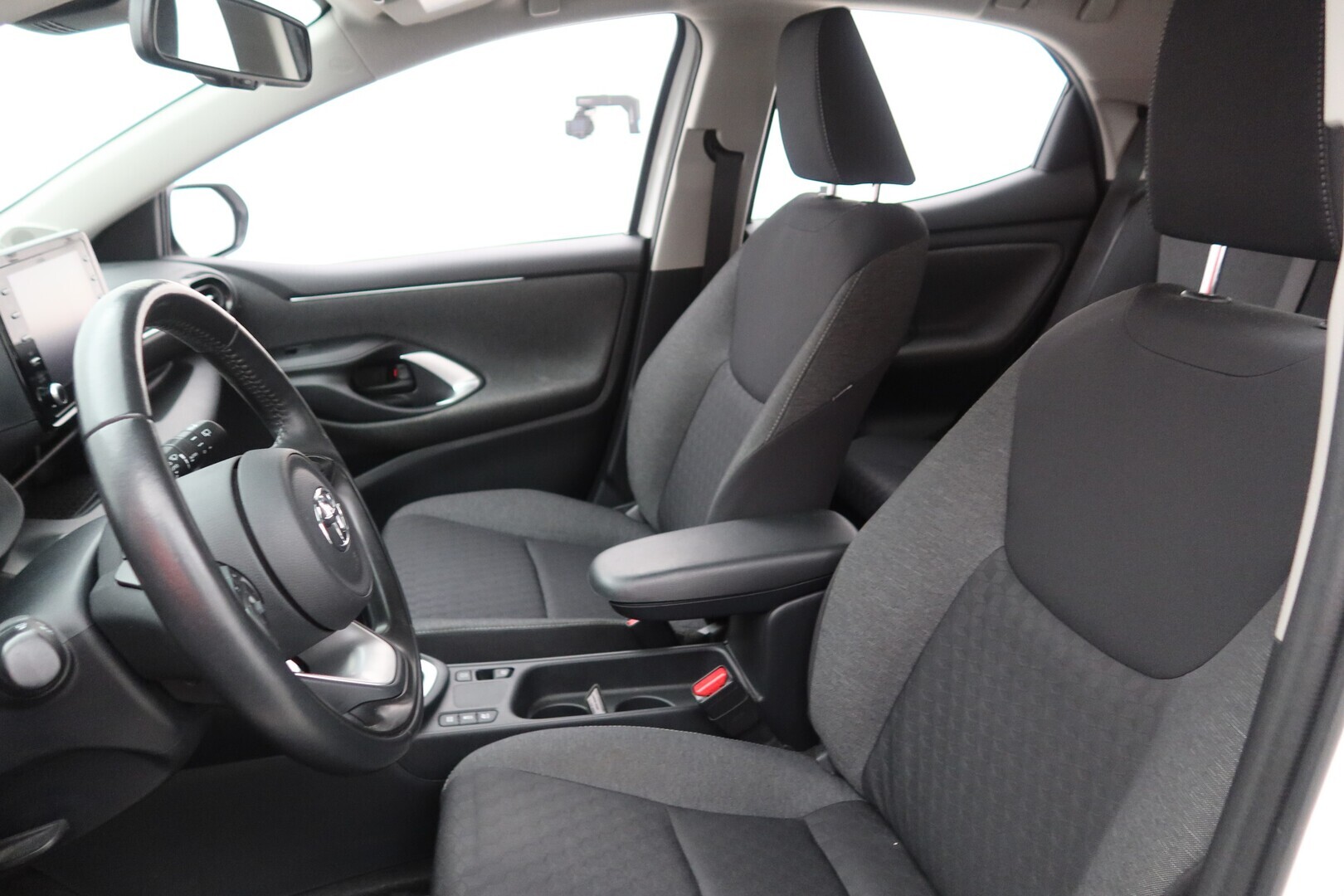 TOYOTA Yaris 2022