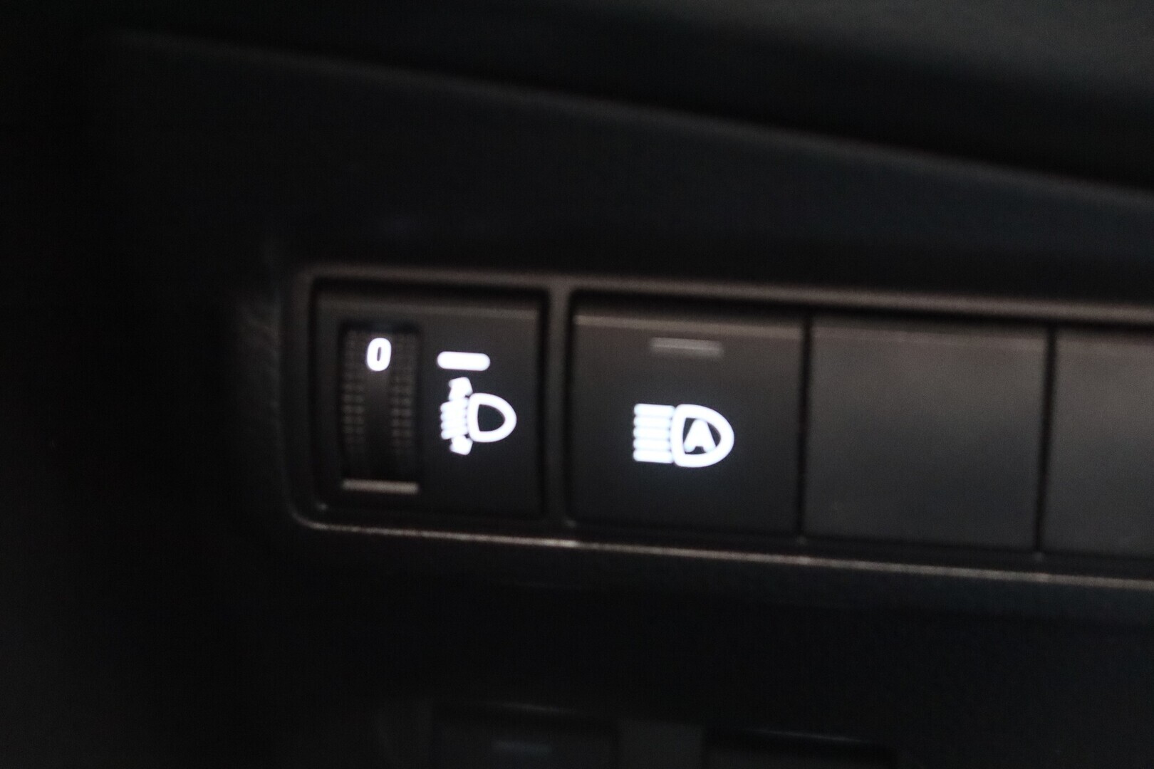 TOYOTA Corolla Cross 2023