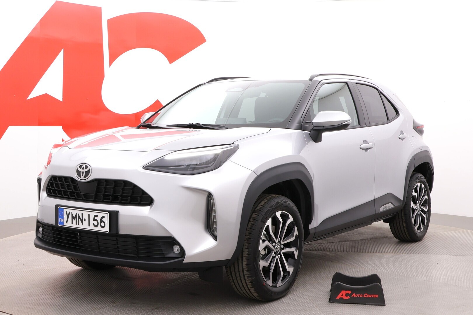 TOYOTA Yaris Cross 2026