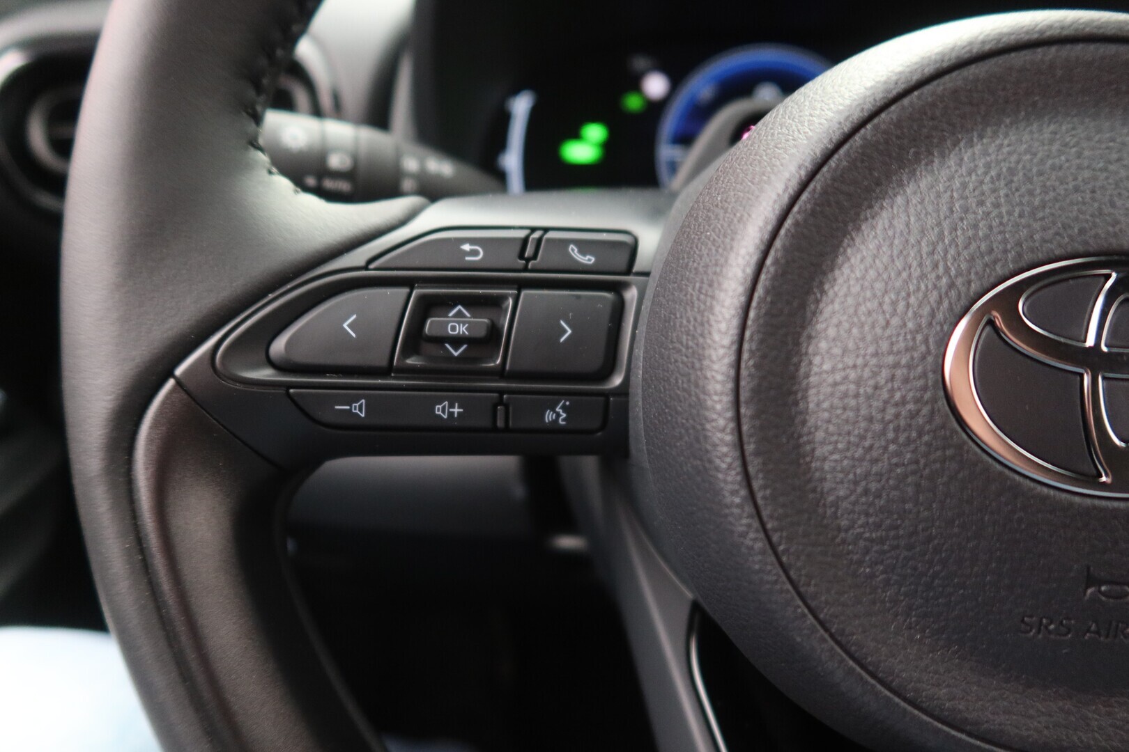 TOYOTA Yaris Cross 2026