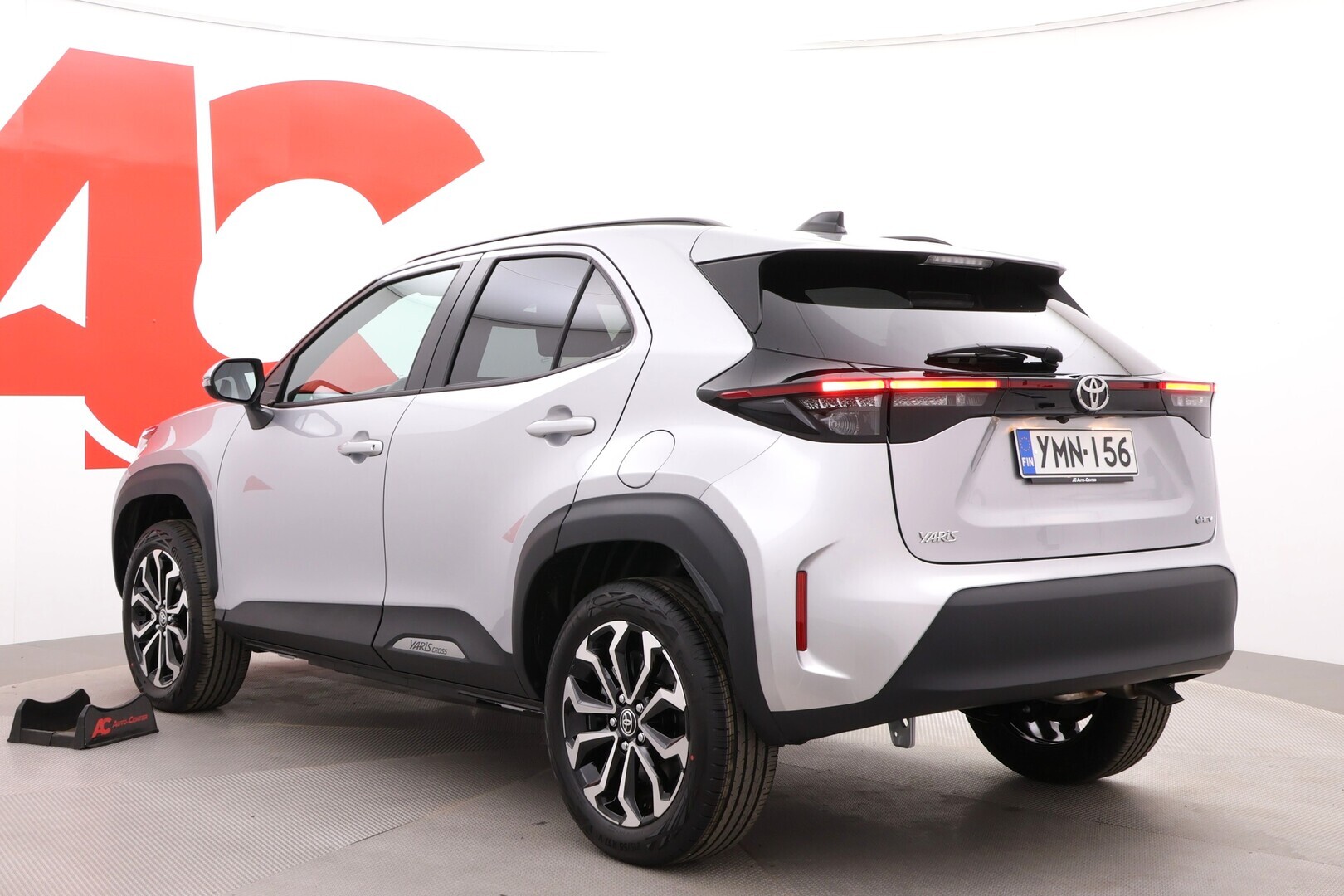 TOYOTA Yaris Cross 2026