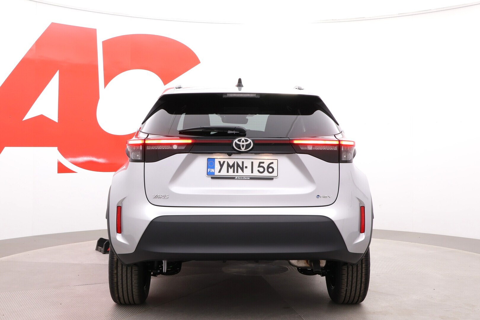 TOYOTA Yaris Cross 2026