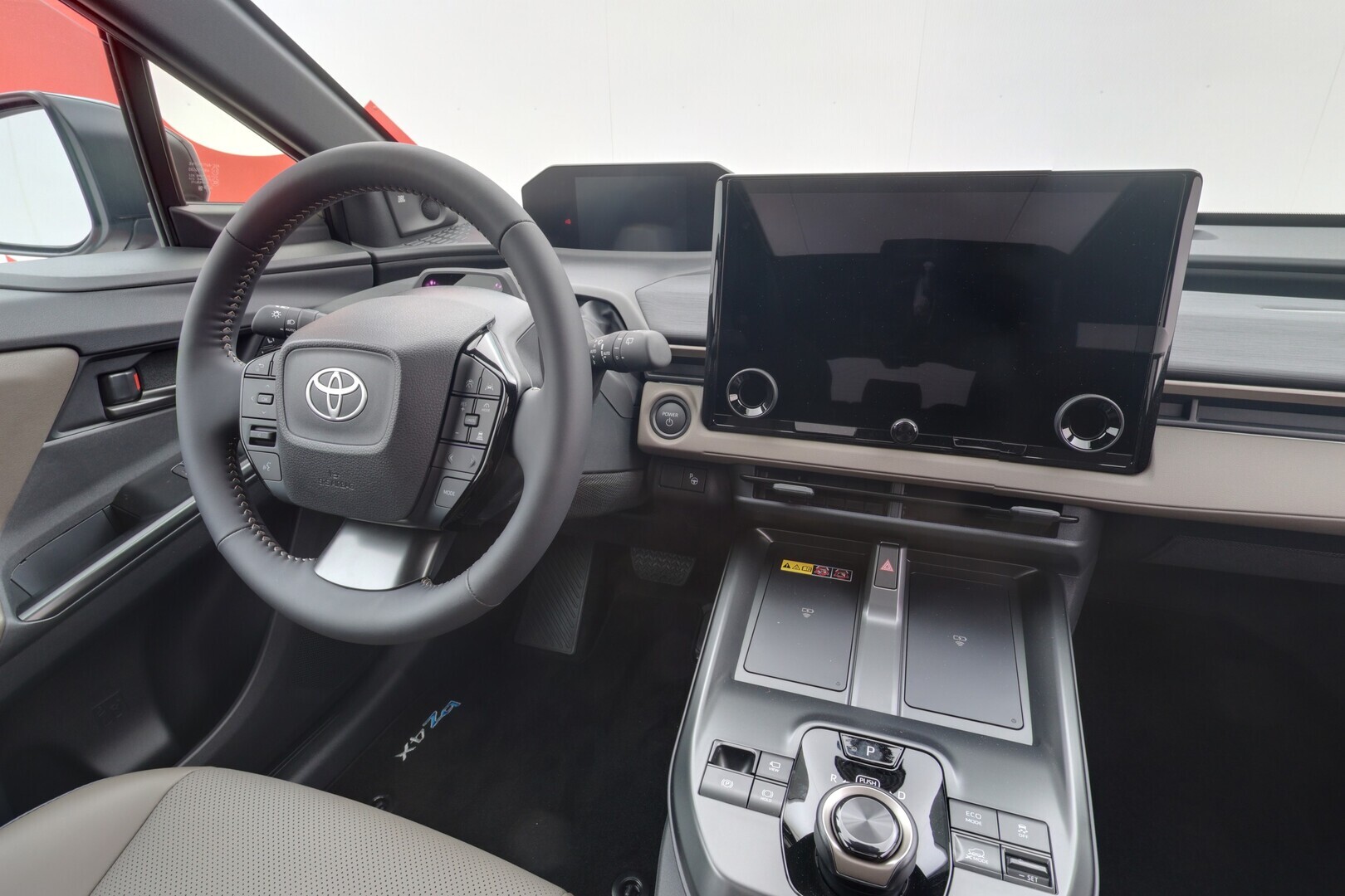 TOYOTA BZ4X Touring 2026