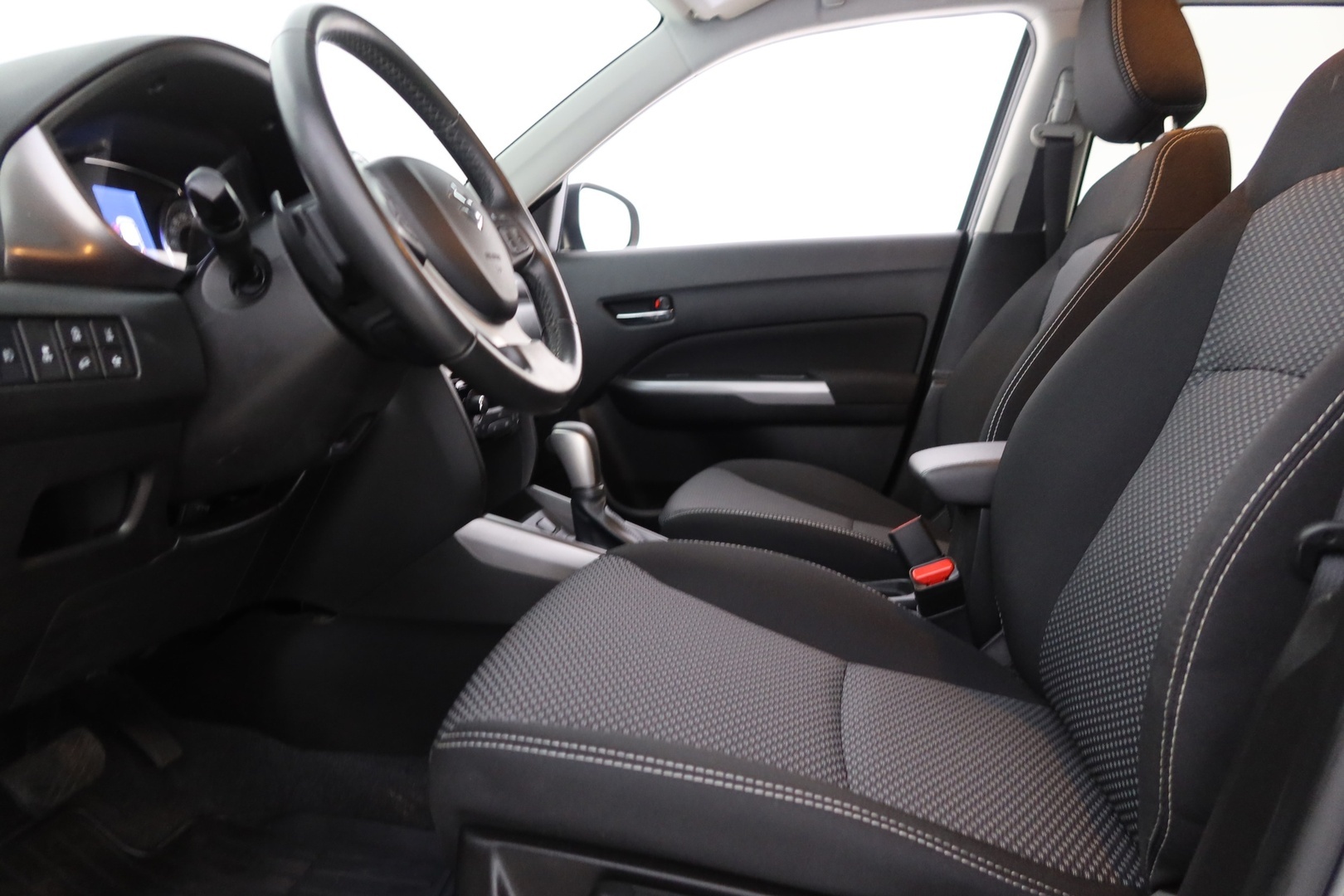 SUZUKI Vitara 2021