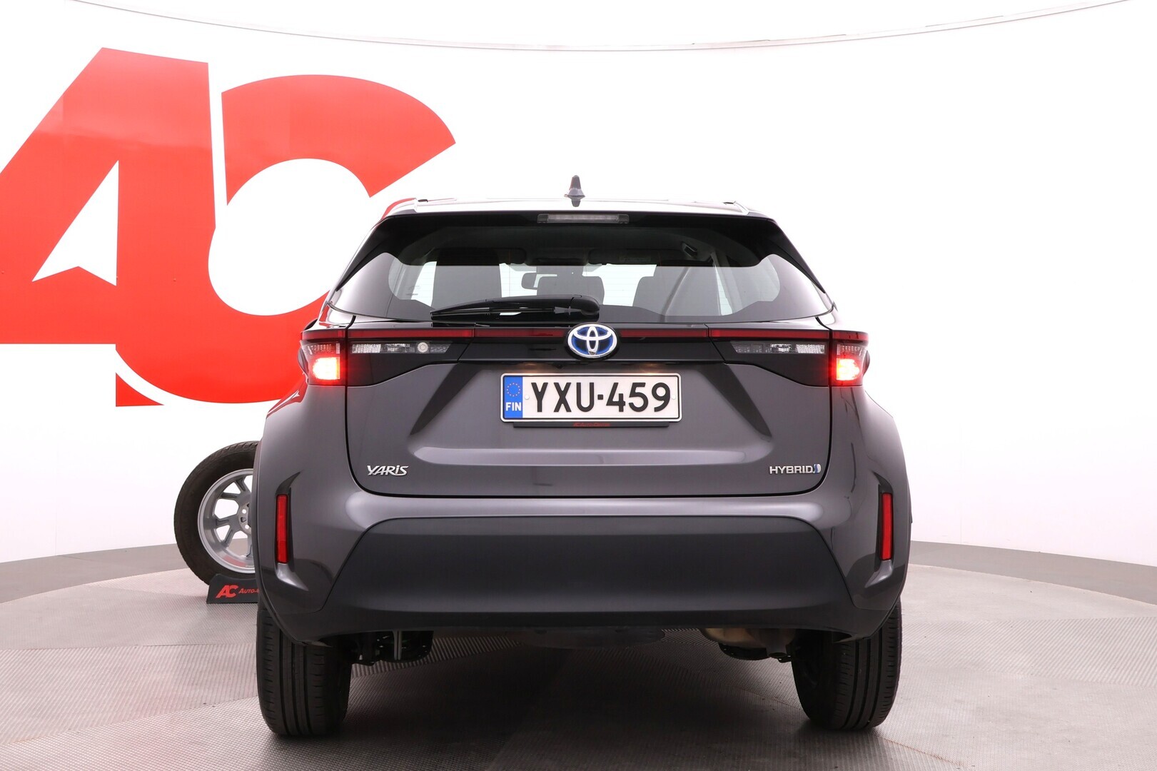 TOYOTA Yaris Cross 2024