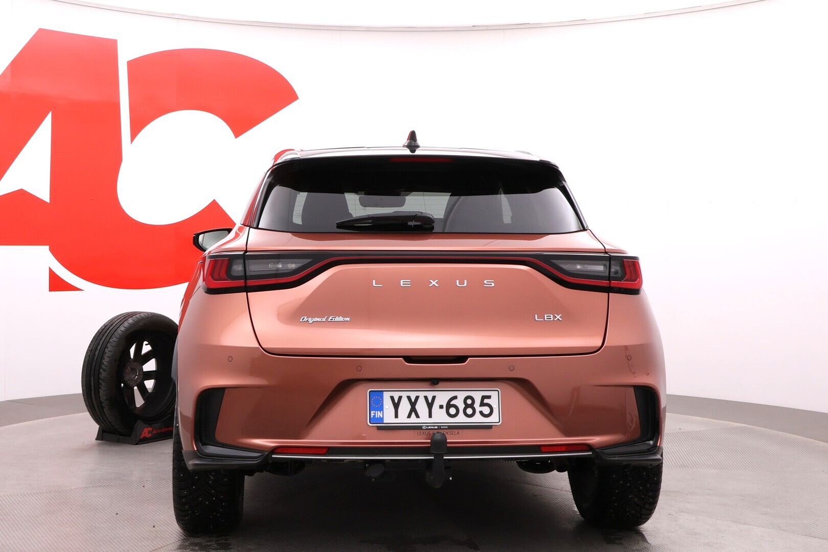 LEXUS LBX 2024