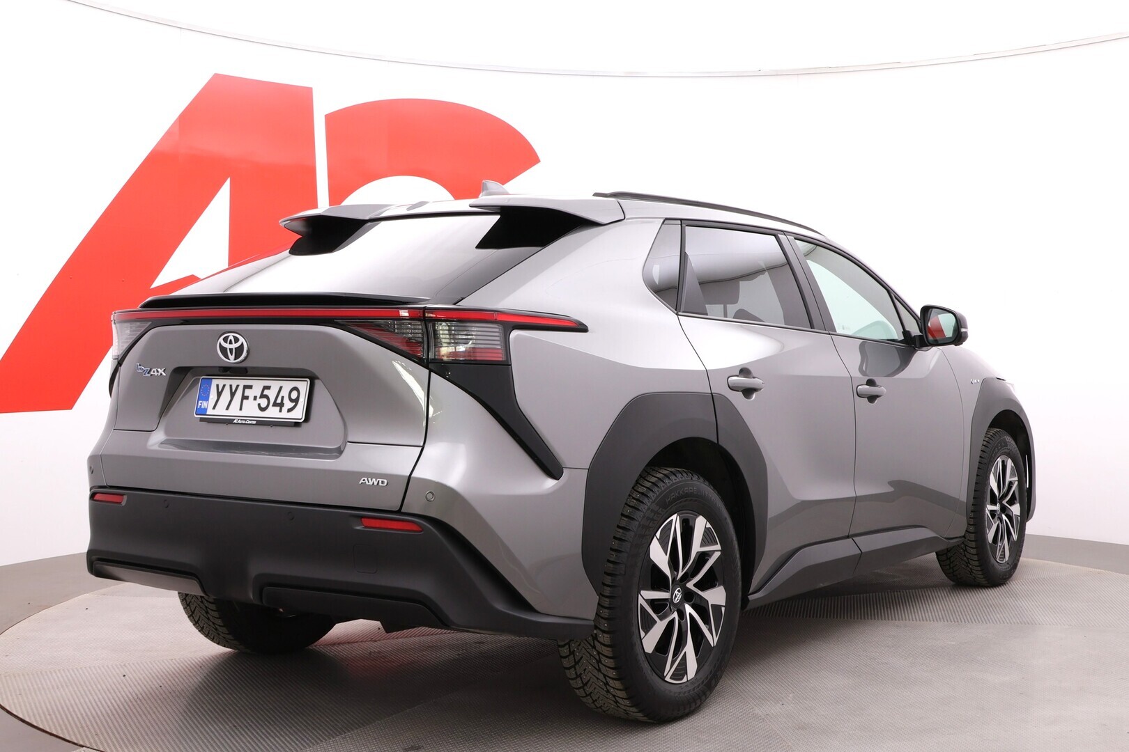 TOYOTA bZ4X 2025