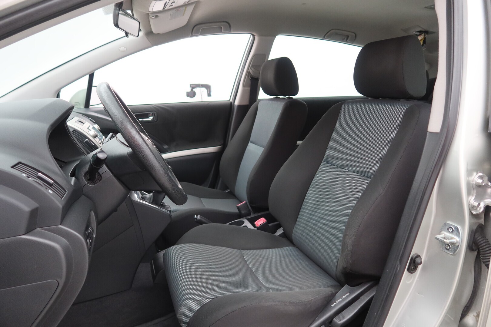 TOYOTA Corolla Verso 2005