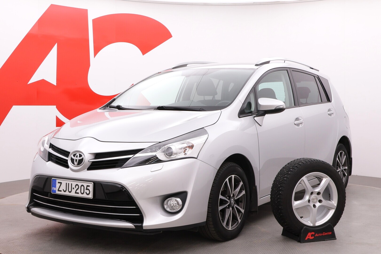 TOYOTA Verso 2013