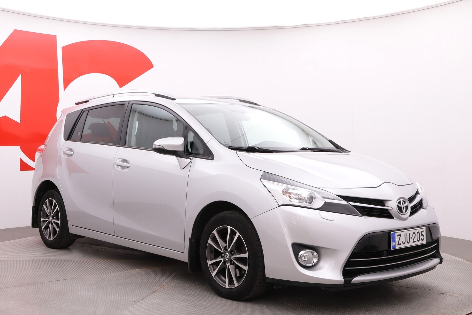 TOYOTA Verso 2013