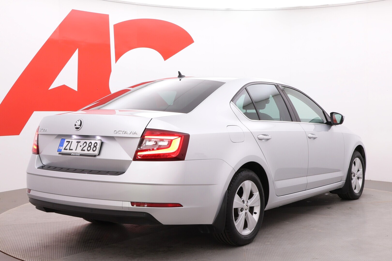 SKODA Octavia 2018