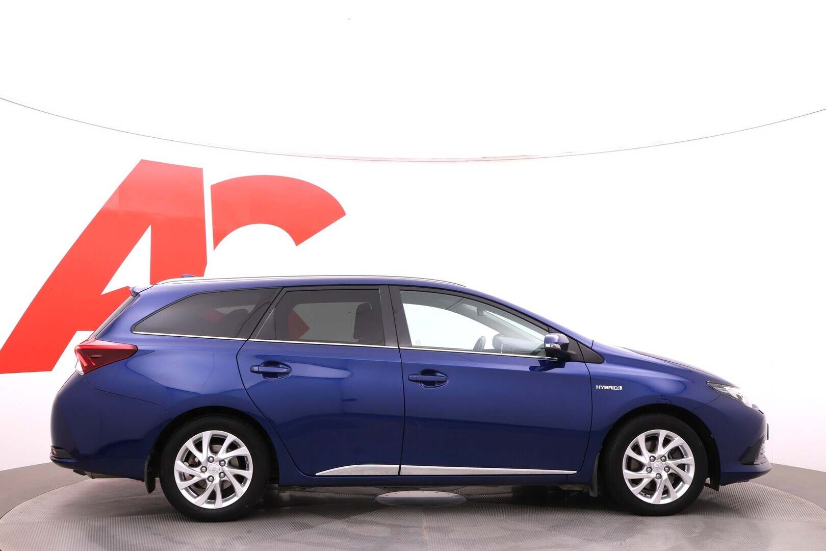 TOYOTA Auris 2018