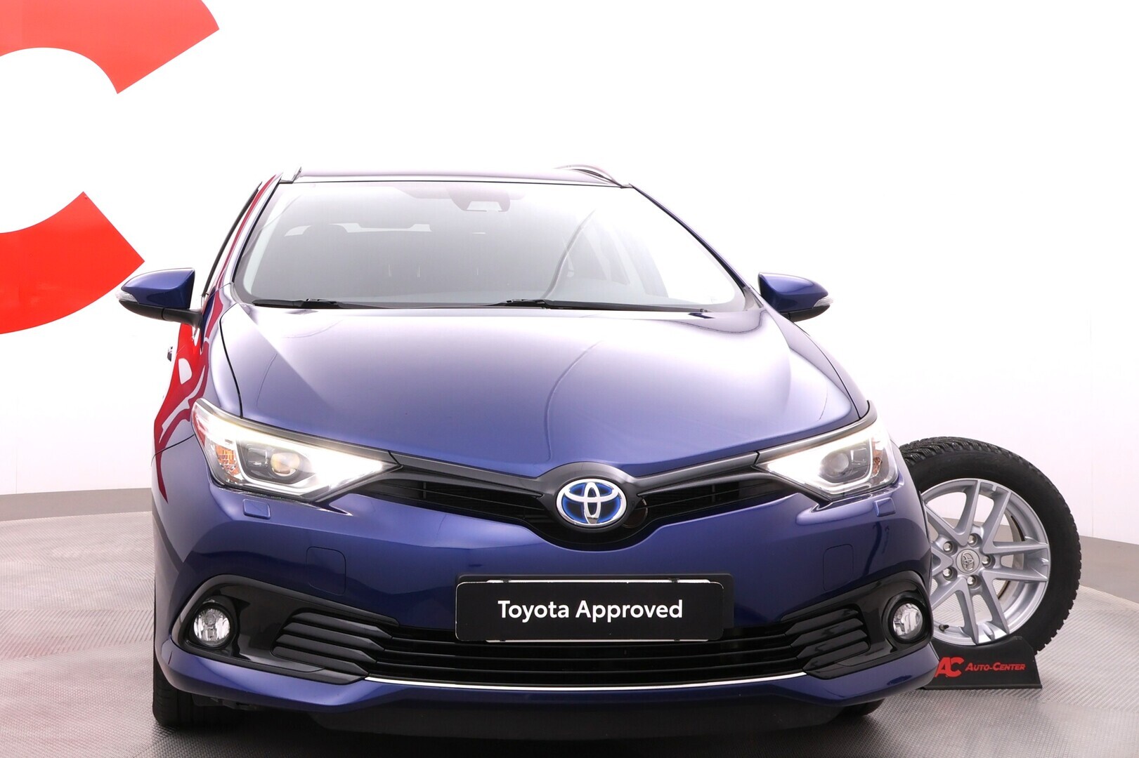 TOYOTA Auris 2018