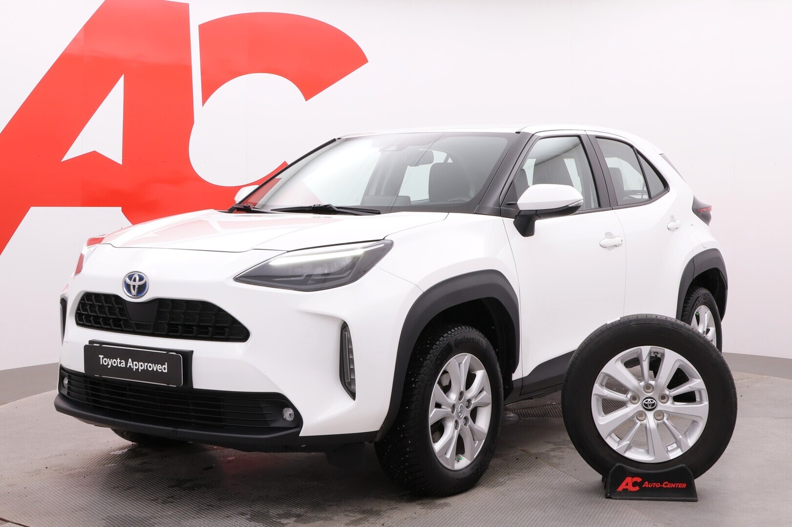 TOYOTA Yaris Cross 2022
