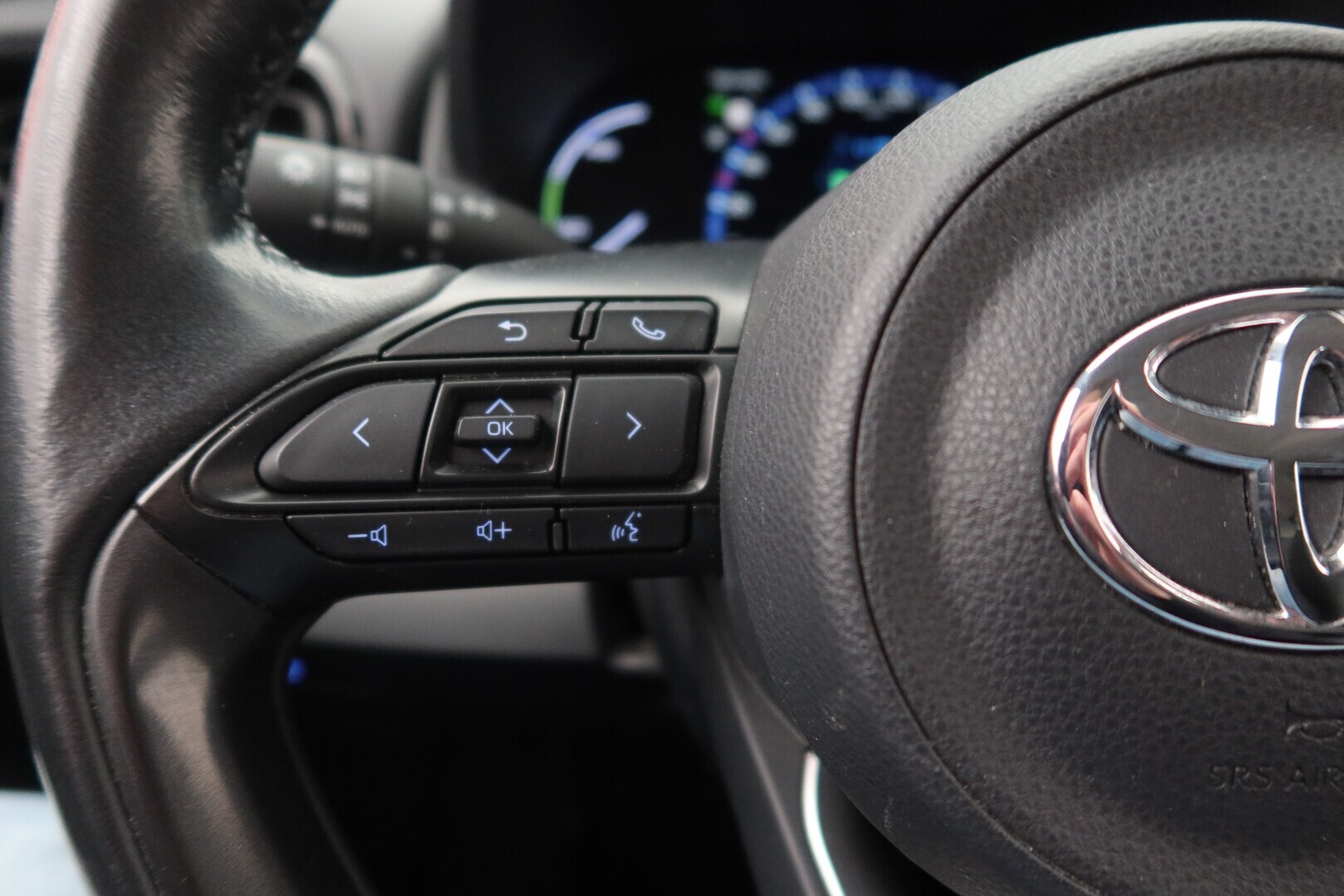 TOYOTA Yaris Cross 2022