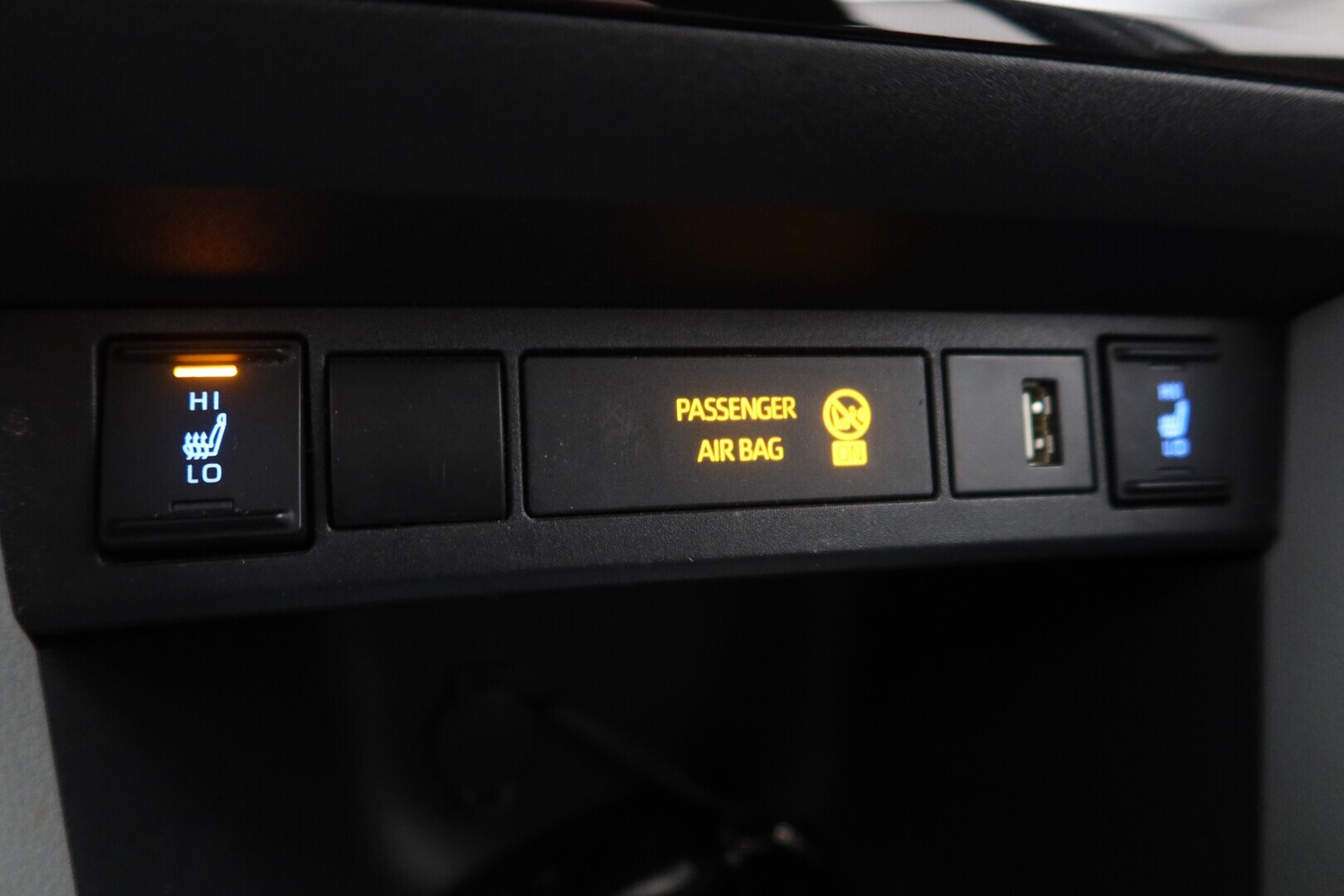 TOYOTA Yaris Cross 2022