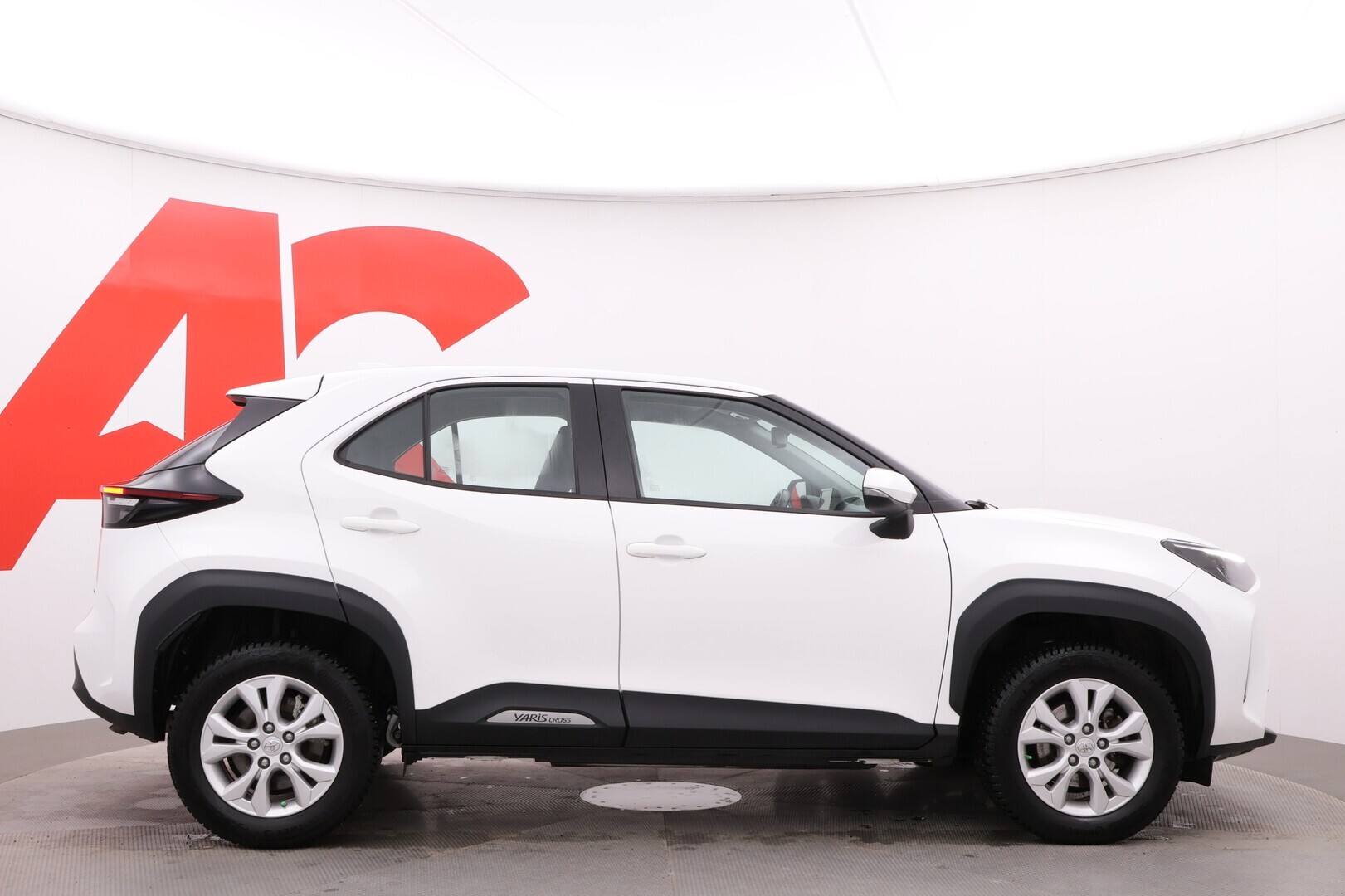 TOYOTA Yaris Cross 2022