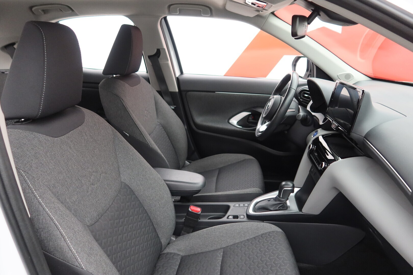 TOYOTA Yaris Cross 2022